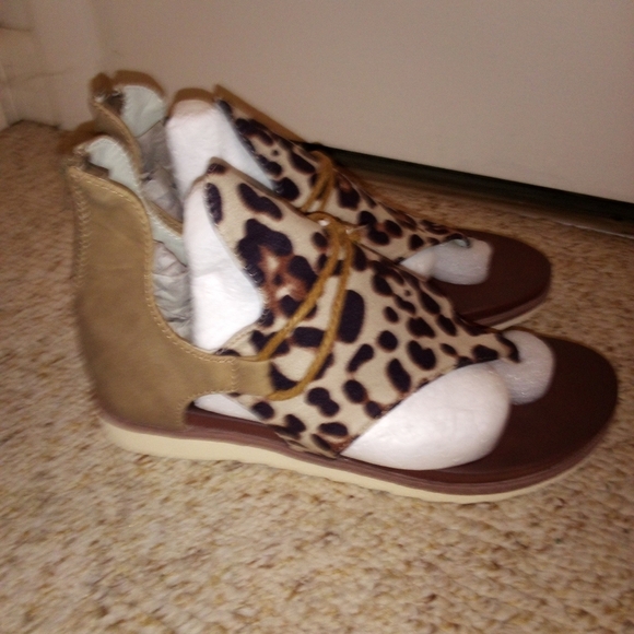NWOT leopard print gladiator sandals unbranded size 40 - Picture 6 of 7